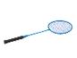 Une raquette de badminton bleue avec une poignée noire.