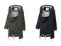 Deux vestes, une verte et une noire, avec capuche de We Love Babies.
