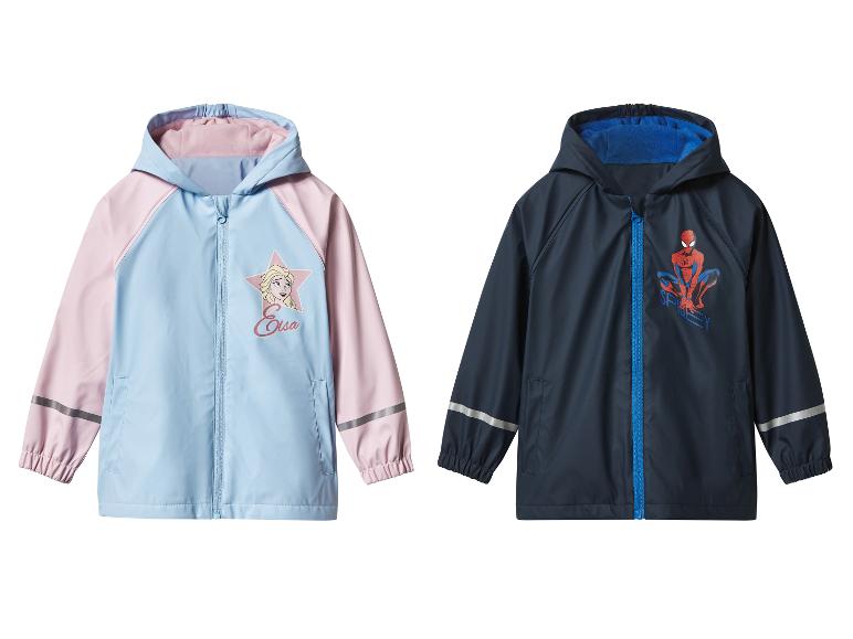 Deux vestes de pluie pour enfants, une avec Elsa de La Reine des Neiges et une avec Spiderman.