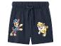 Shorts bleu foncé pour enfants avec imprimés Chase et Rubble de la Pat' Patrouille.