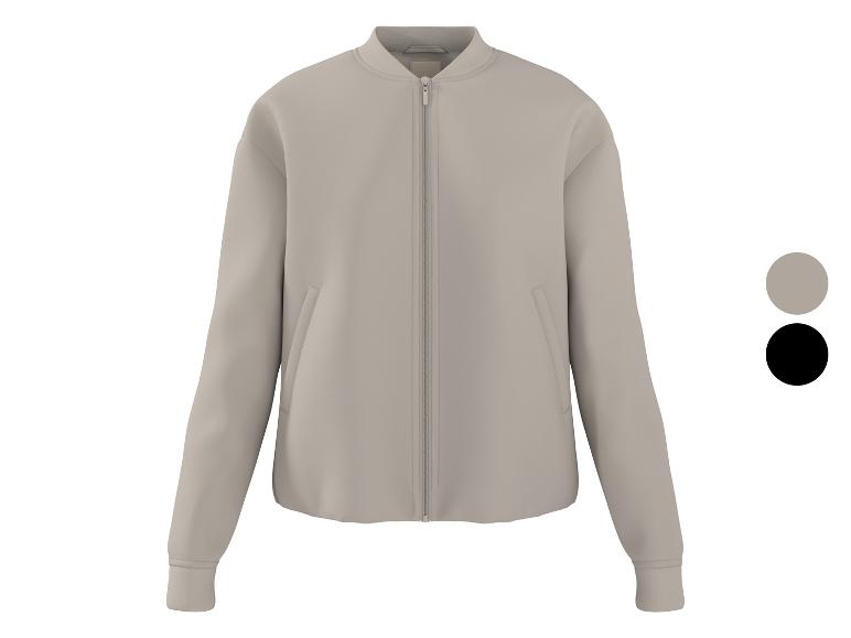 Blouson bomber beige avec fermeture éclair et poches, avec options de couleur grise et noire.