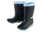 Deux bottes de pluie noires avec une doublure bleue et un logo d'éléphant.
