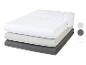 Draps blancs, gris et gris foncé.