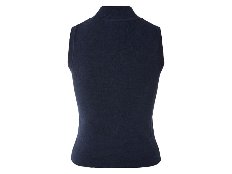 Un pull bleu foncé sans manches.