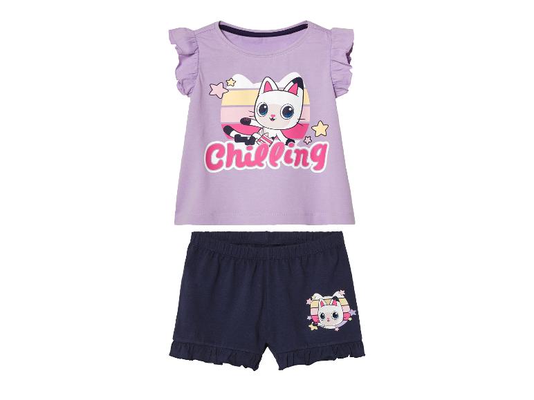 Pyjama fille avec haut violet et short bleu marine, motif chat mignon.