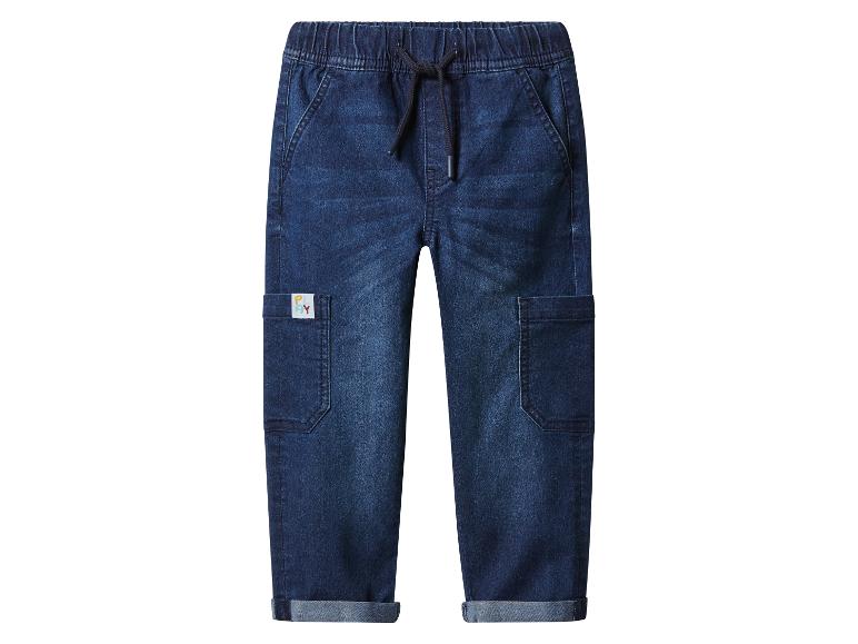 Jeans cargo pour enfant, style décontracté.