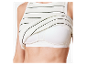 Haut de sport blanc rayé avec soutien-gorge intégré.