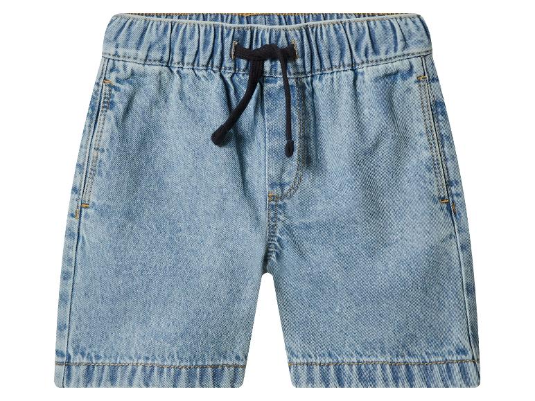 Short en jean bleu clair avec taille élastique et cordon de serrage noir.