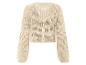 Pull beige ajouré à manches longues.