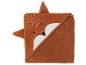 Serviette de bain à capuche pour bébé en forme de renard, de couleur marron.