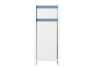 Un meuble de rangement blanc et bleu clair avec un tiroir et une armoire.