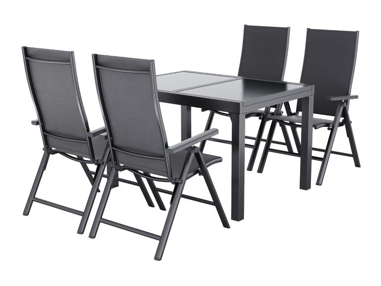 Ensemble de salle à manger d'extérieur gris foncé avec une table et quatre chaises pliantes.