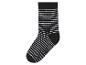 Chaussette rayée noire et blanche.