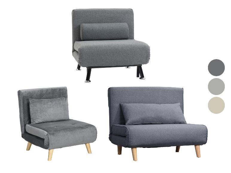 Trois fauteuils pliants gris, dont un en velours, avec une palette de couleurs.