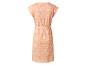 Robe courte orange avec ceinture et motif tie-dye.