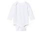 Un body blanc à manches longues pour bébé.