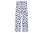 Pantalon de pyjama blanc à imprimé floral bleu.