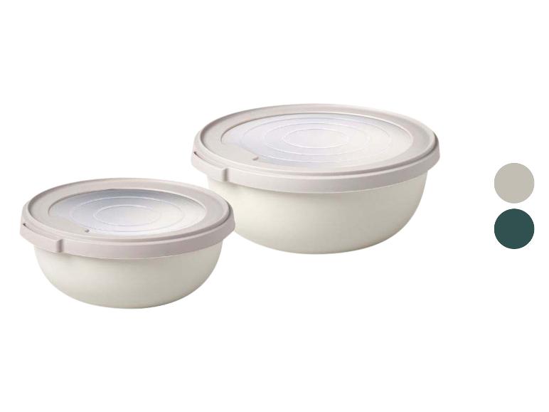 Ensemble de deux bols de cuisine avec couvercles, un grand et un petit, dans des tons beige et gris.