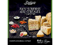 Un pain surprise avec 50 sandwichs aux saveurs variées : tzatziki, saumon fumé, jambon Serrano, fromage frais canneberges et foie gras de canard figues.