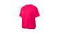 Un t-shirt rose à manches courtes.
