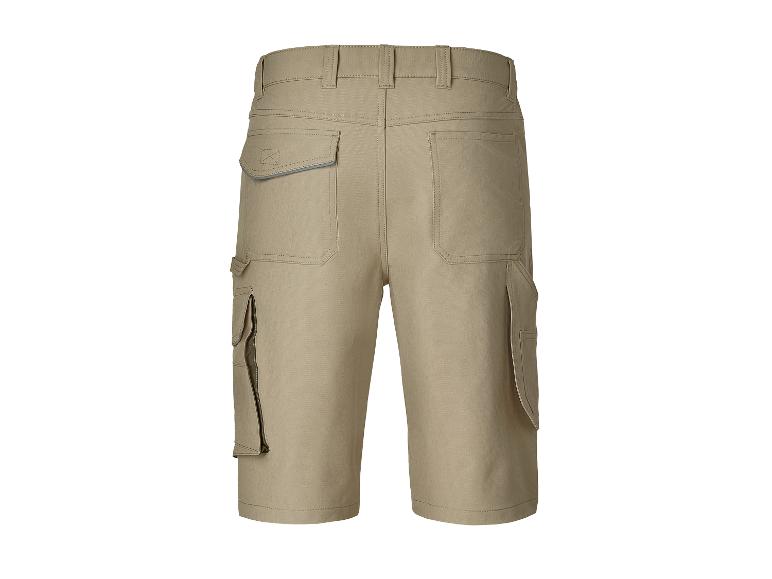 Shorts cargo beiges, vue arrière.