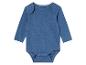 Un body bébé bleu à manches longues.
