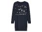 Un pull de Noël bleu marine avec des lumières.