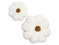 Deux coussins décoratifs blancs en forme de fleur avec un centre marron