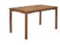 Table en bois pour extérieur, style contemporain.