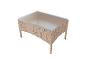 Table basse en osier avec plateau en verre