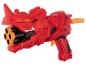Un blaster rouge avec plusieurs canons et un mécanisme de tir rapide.