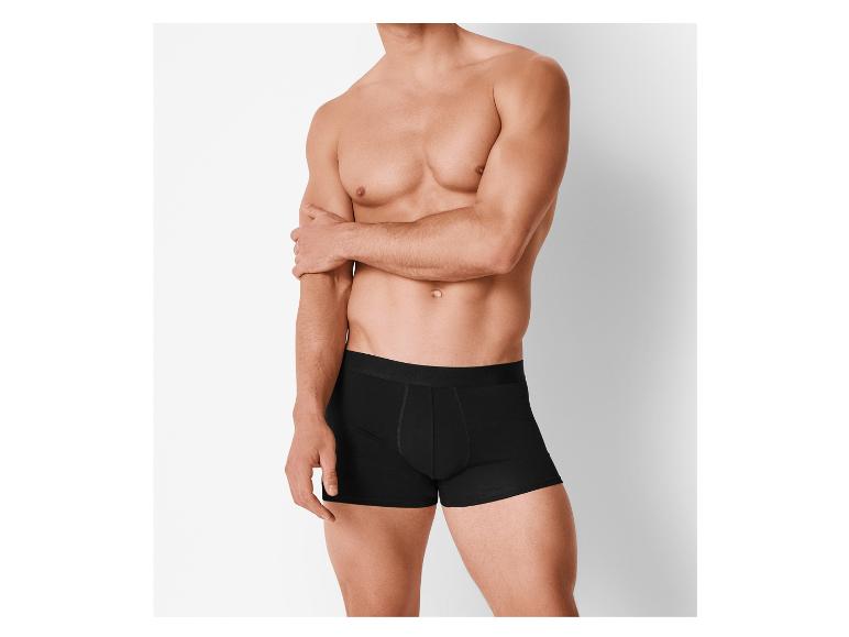 Boxers noirs pour hommes.