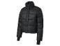 Blouson matelassé noir à manches longues.