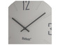Une horloge Mebus grise avec des aiguilles noires.