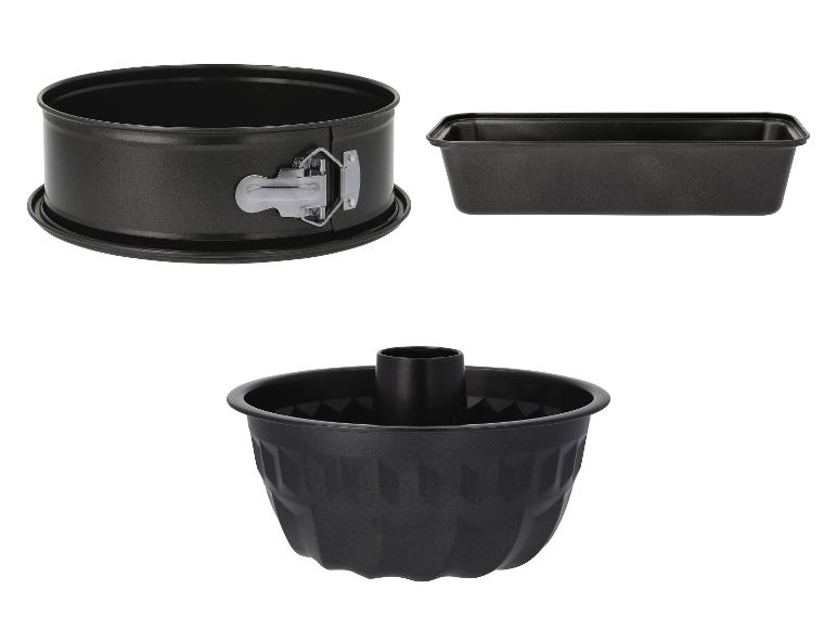 Moules de cuisson antiadhésifs: rond, rectangulaire et à cheminée.