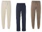Jogging beige, marine et taupe.