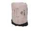 Gilet de cyclisme compressible dans une pochette beige clair avec un contour de gilet et le texte « PACKABLE ».