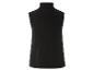 Un gilet noir à col roulé.