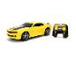 Voiture jouet jaune Transformers Camaro avec télécommande.