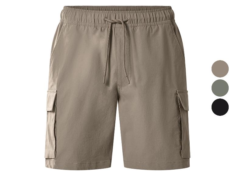 Shorts cargo kaki avec taille élastique et cordon de serrage, avec options de couleur.