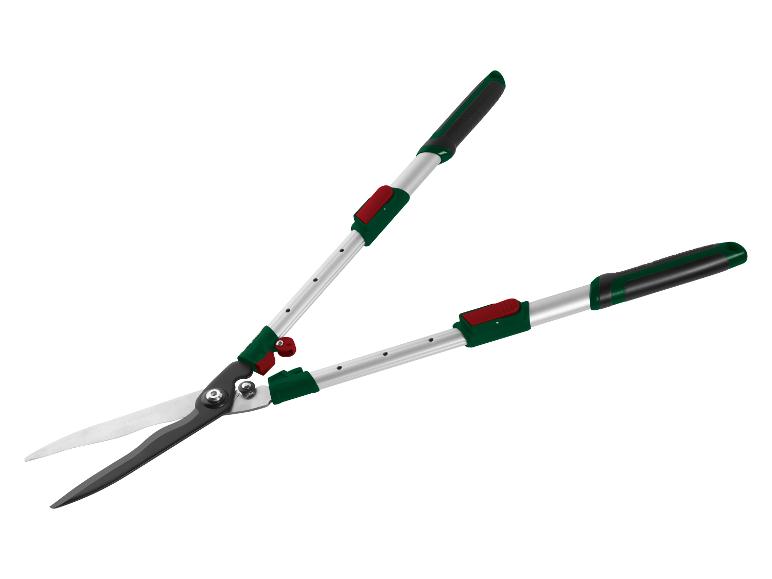 Cisaille à haie télescopique avec poignées vertes et rouges.