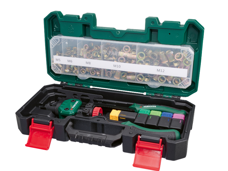 Boîte à outils Parkside avec pince à sertir et rivets.