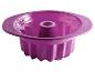 Moule à gâteau Coox de couleur violette pour gâteau à trous.