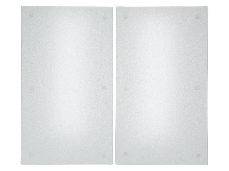 Deux planches à découper en verre dépoli avec ventouses.