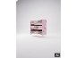 Meuble de rangement rose pour enfants avec motif de cerf et hérisson, neuf boîtes en tissu.