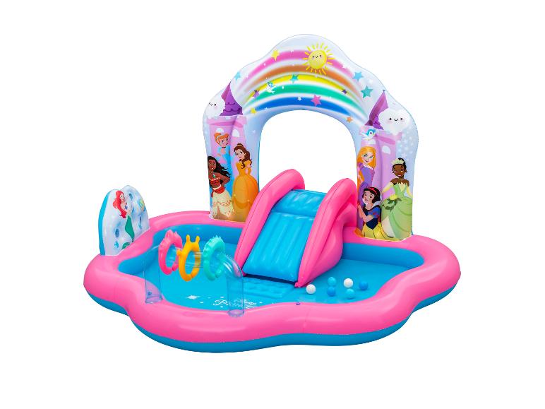 Piscine gonflable thème princesses avec toboggan et jeux.