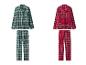 Deux ensembles de pyjamas à carreaux, un vert et un rouge.
