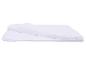 Couette ou édredon blanc plié avec motif matelassé