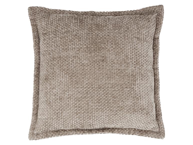 Coussin décoratif beige avec texture tissée épaisse.
