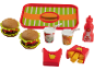 Ensemble de jouets fast-food avec hamburgers, frites, boissons, ketchup et plateau